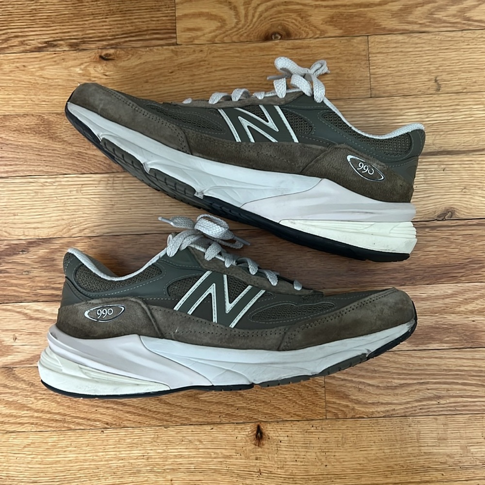 New Balance 990v6 Olive and White Mens Size 9.5 M